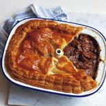 Jamie Oliver Taartvorm bakvorm met bakborstel en Pie Funnel